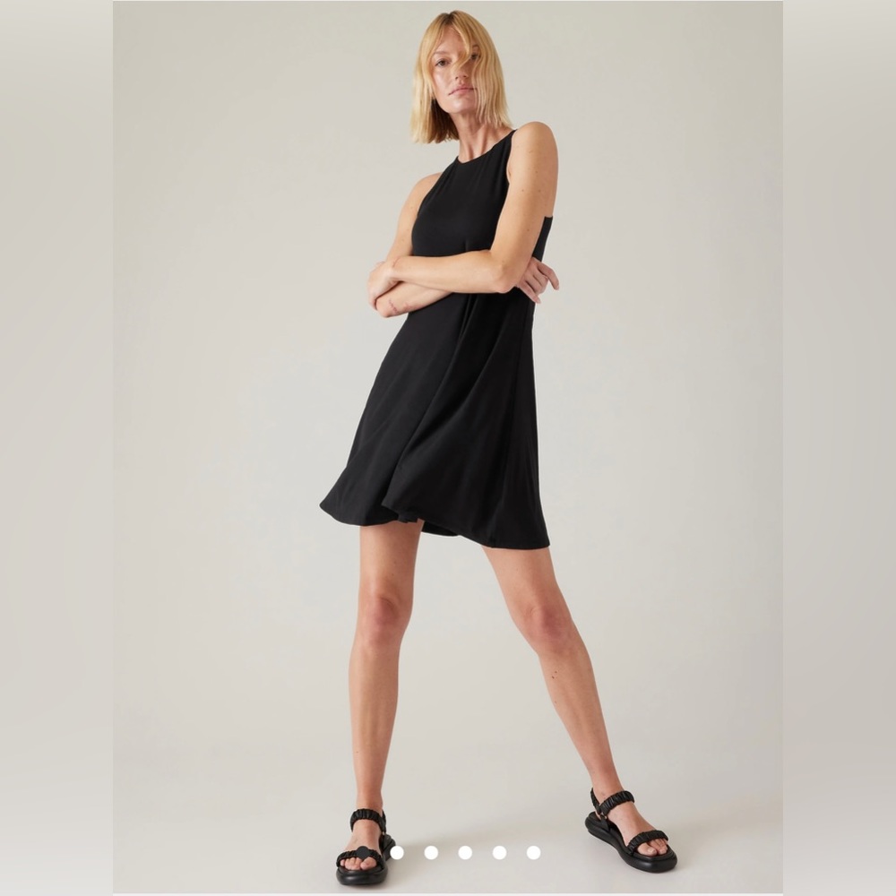 Athleta Santorini Thera dress black size medium
